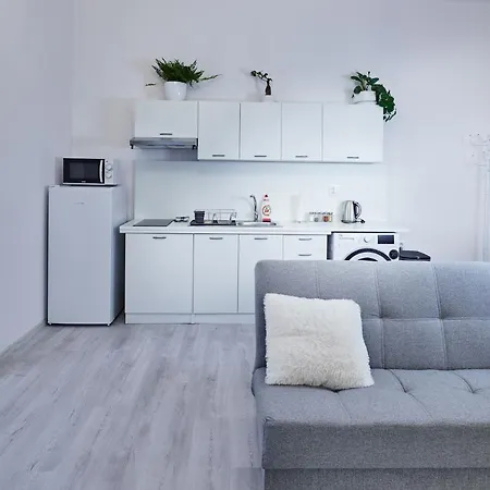 Bb Centrum Apartment Banska Bystrica